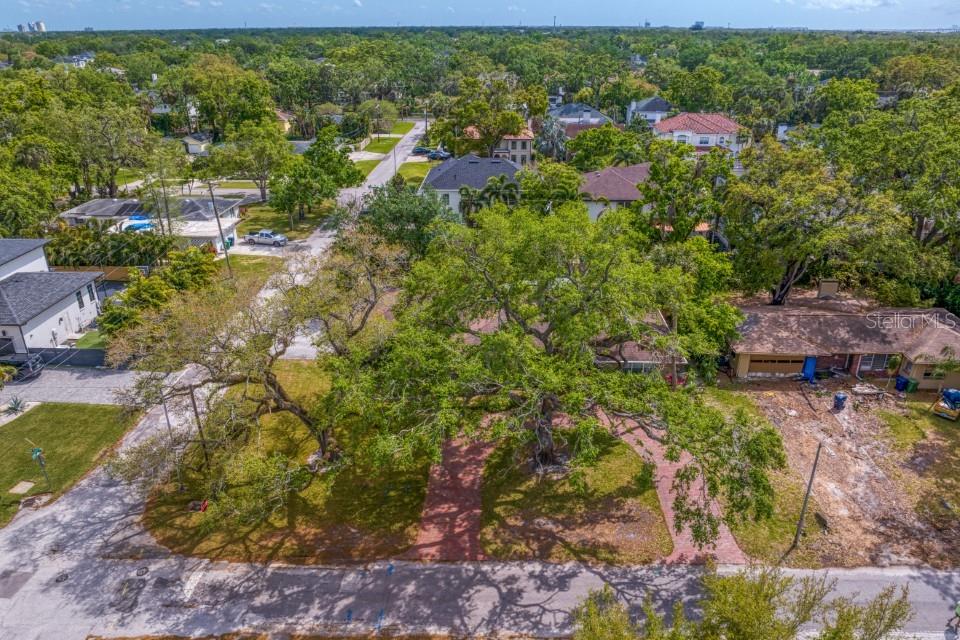 4302 W WOODMERE RD, TAMPA, FL, 33609