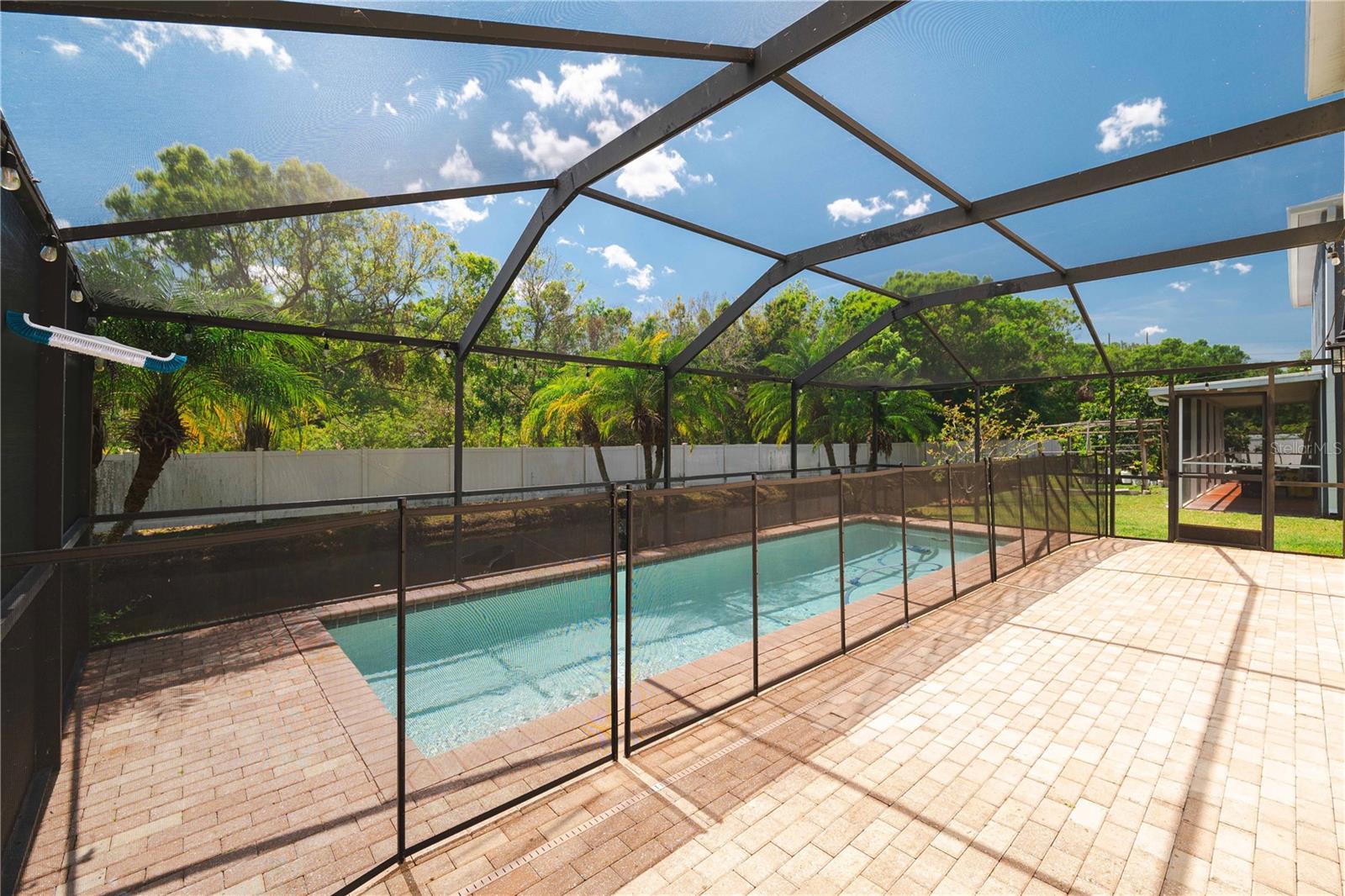 7714 CEDARHURST LN, TAMPA, FL, 33625