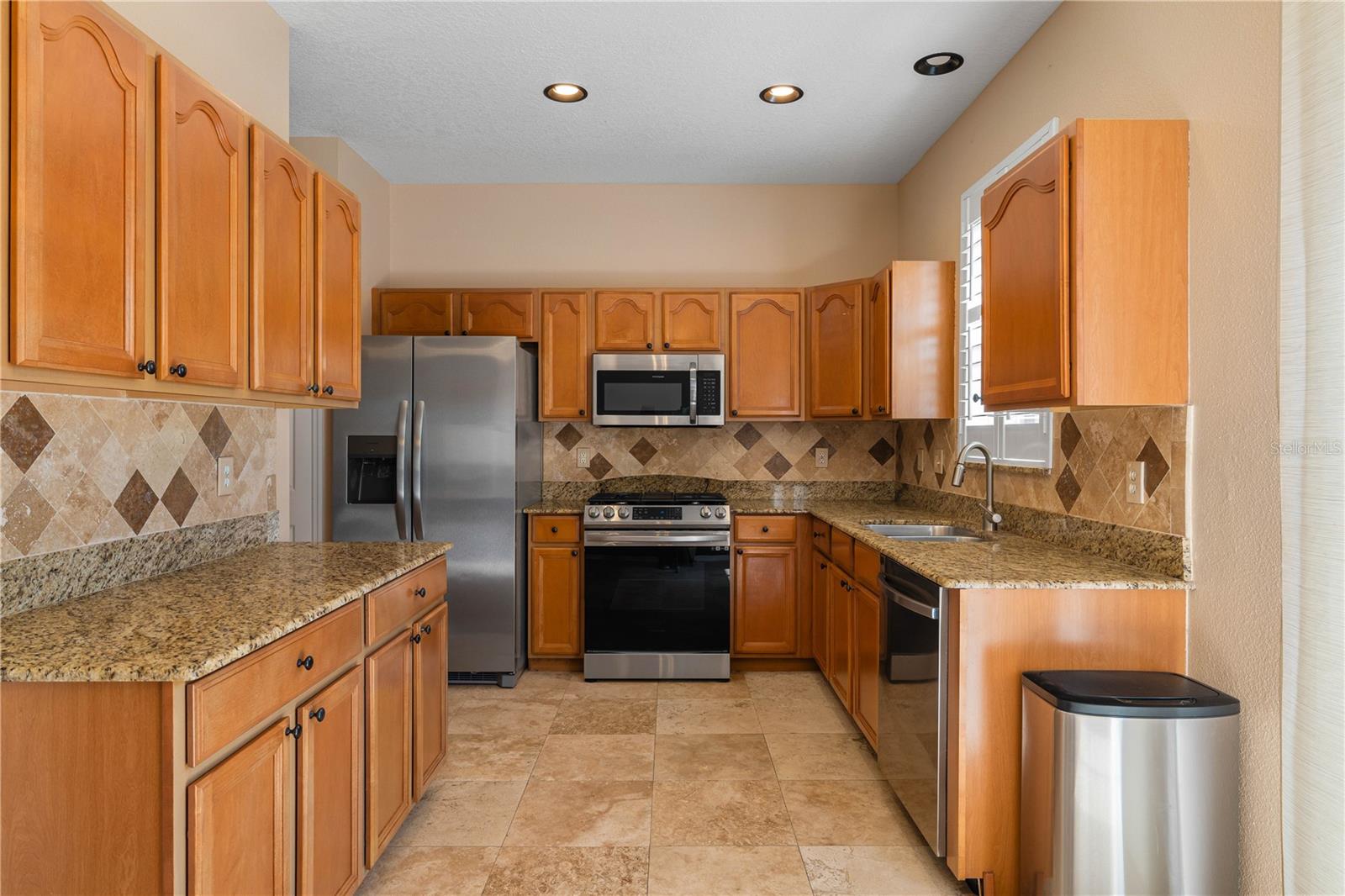 7714 CEDARHURST LN, TAMPA, FL, 33625