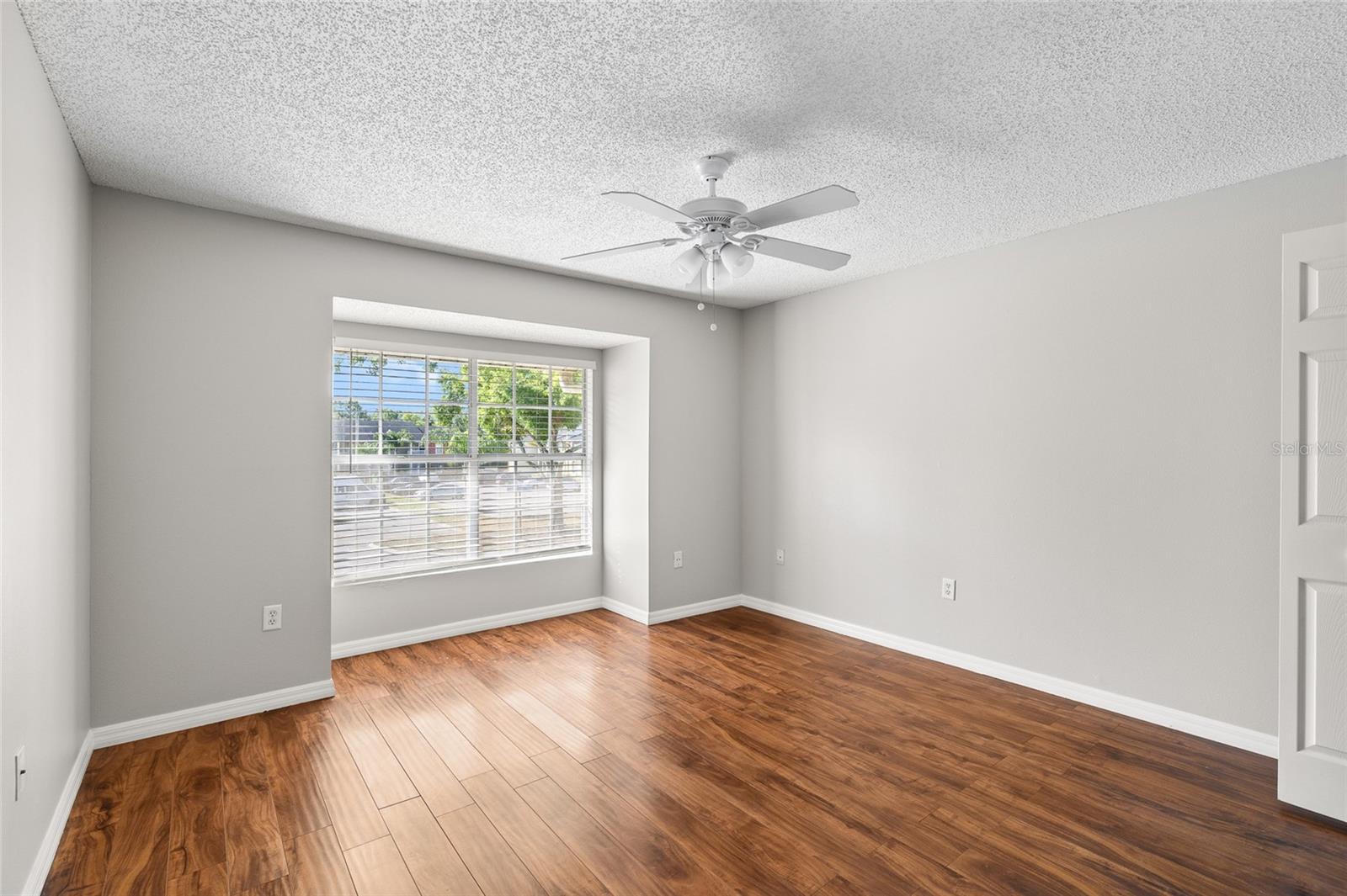 302 LAKE PARSONS GRN #201, BRANDON, FL, 33511