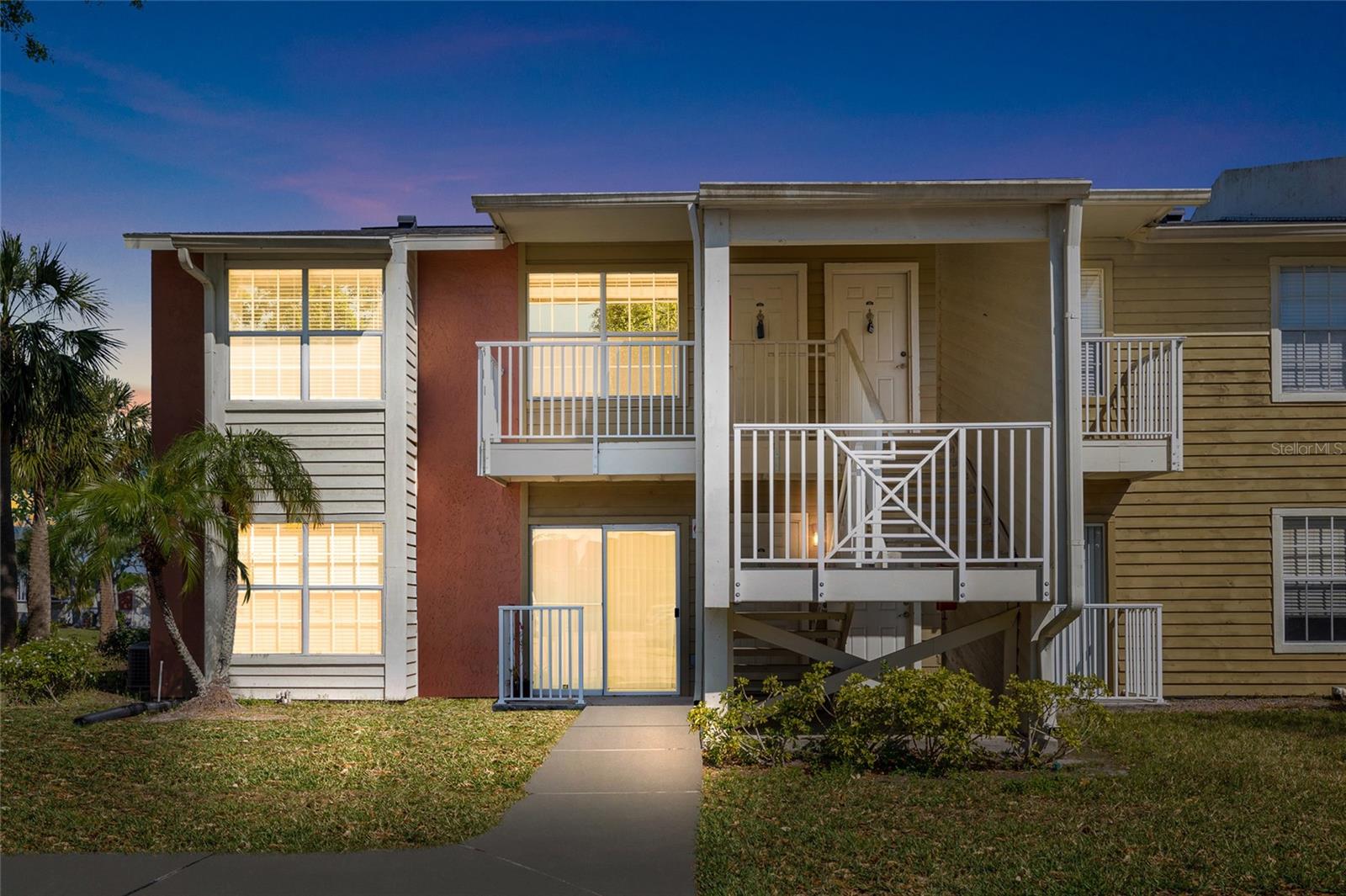 302 LAKE PARSONS GRN #201, BRANDON, FL, 33511