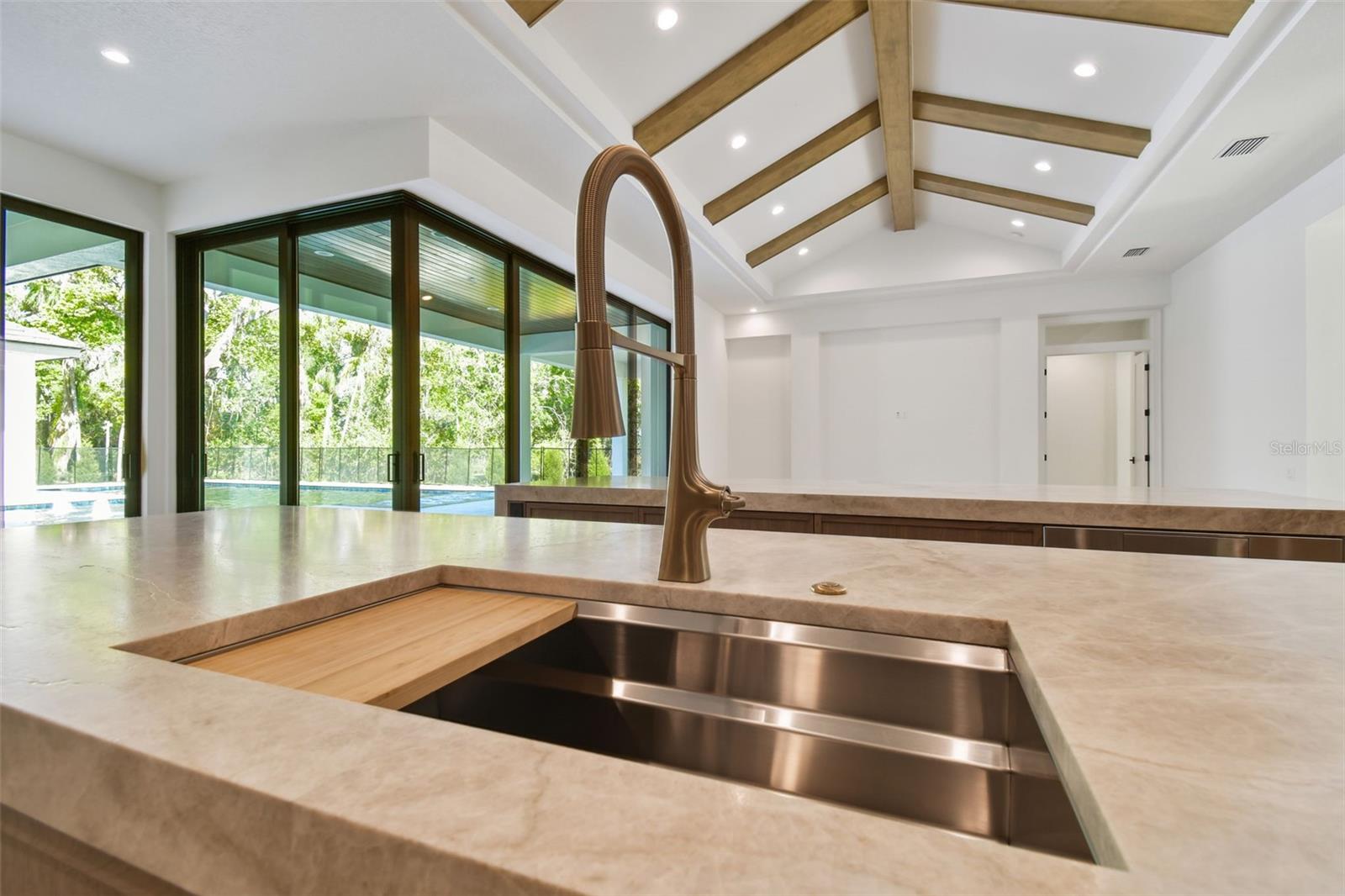 17720 ROYAL EAGLE LN, LUTZ, FL, 33549