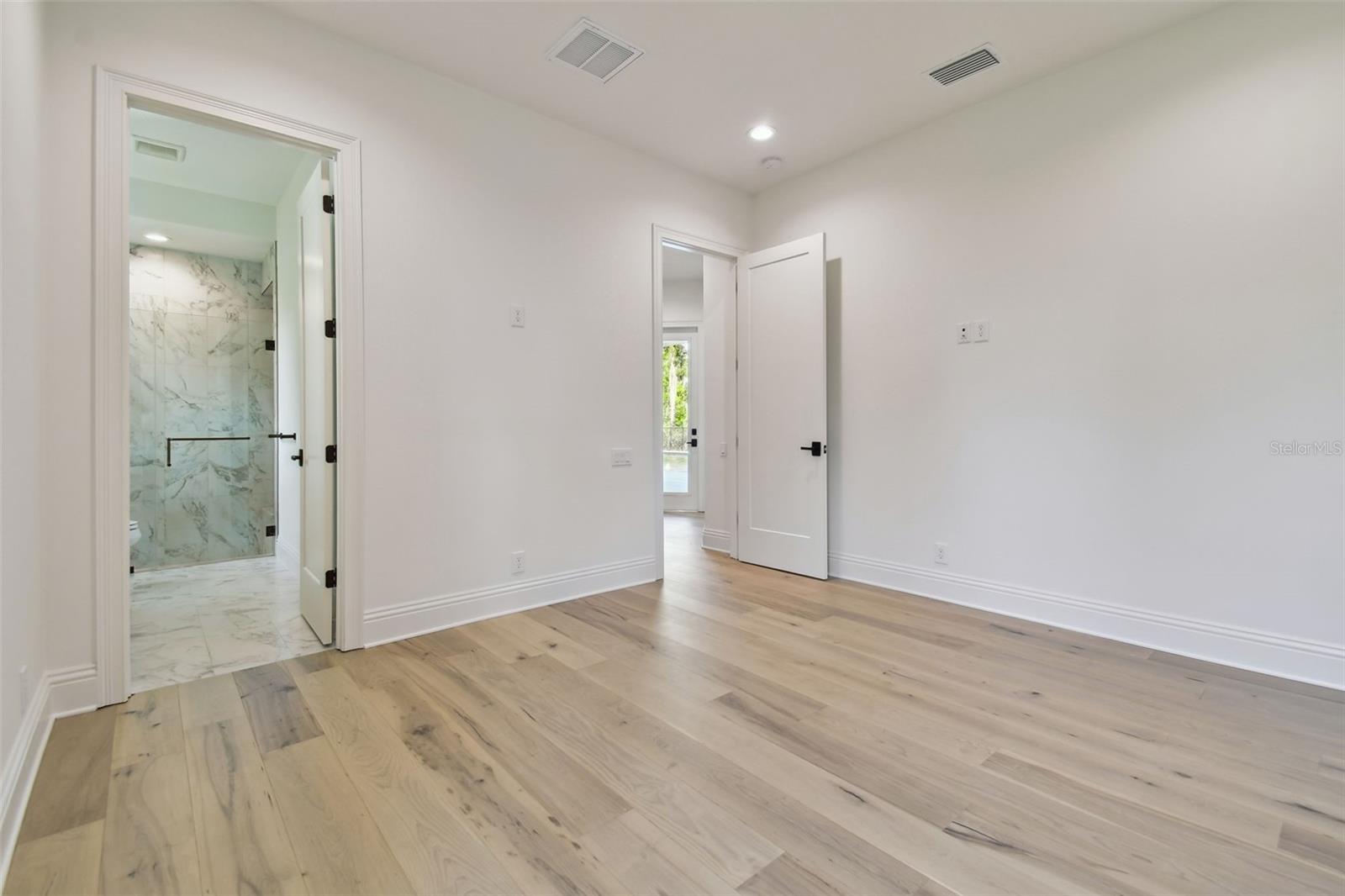 17720 ROYAL EAGLE LN, LUTZ, FL, 33549