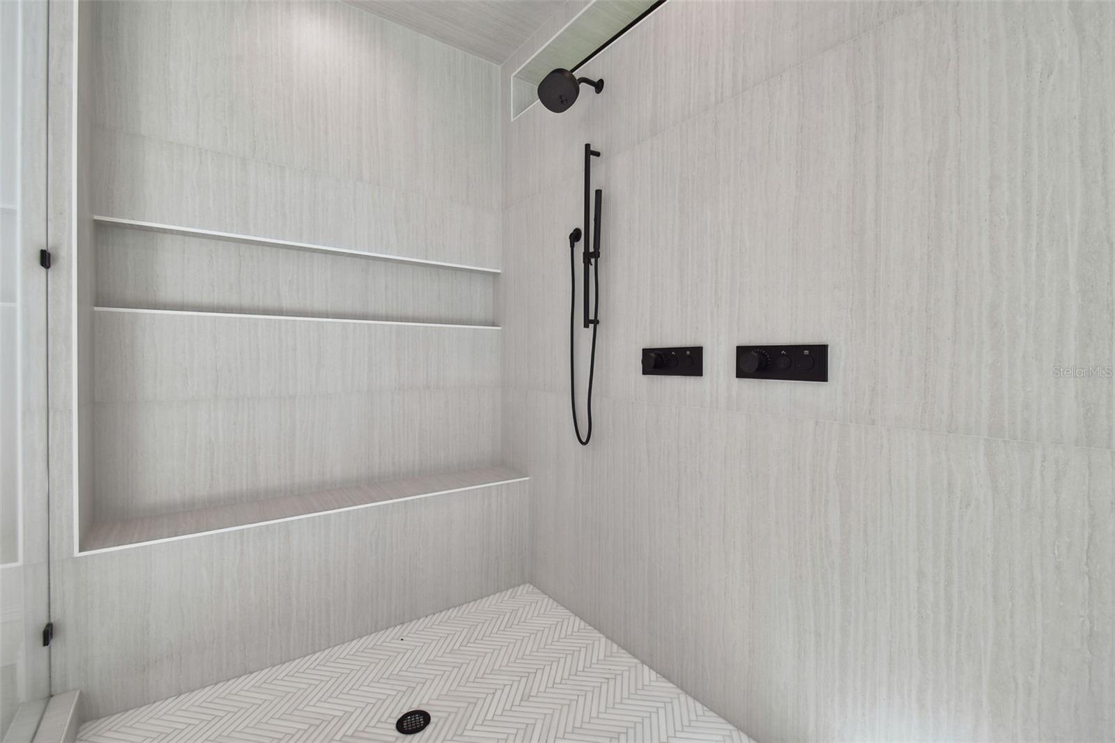 17720 ROYAL EAGLE LN, LUTZ, FL, 33549