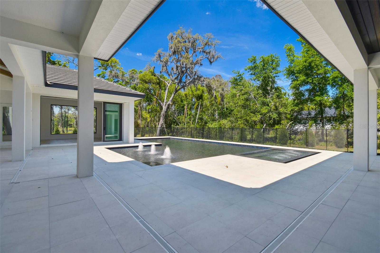 17720 ROYAL EAGLE LN, LUTZ, FL, 33549