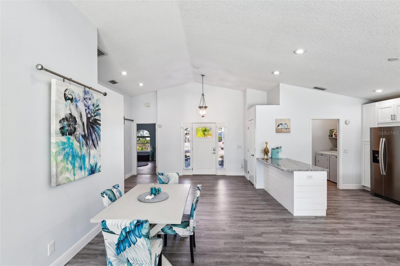 321 BAHIA VISTA DR, INDIAN ROCKS BEACH, FL, 33785