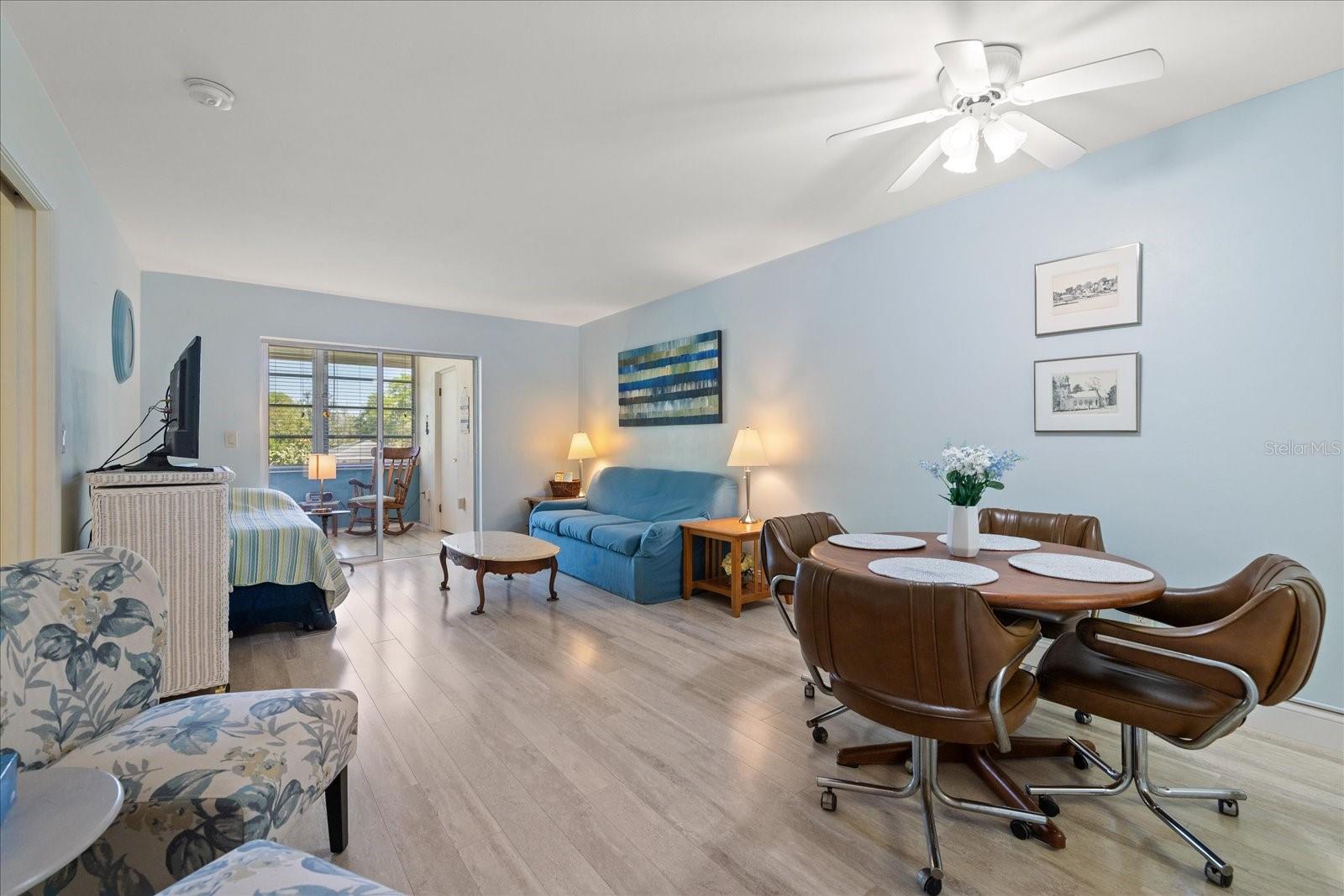 100 GLENNES LN #207, DUNEDIN, FL, 34698