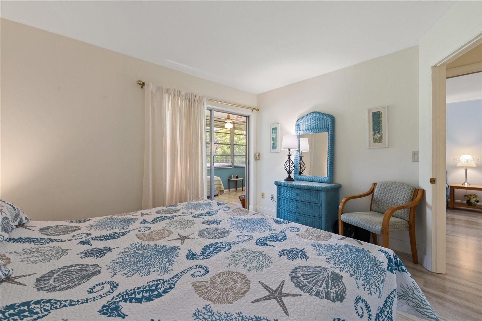 100 GLENNES LN #207, DUNEDIN, FL, 34698