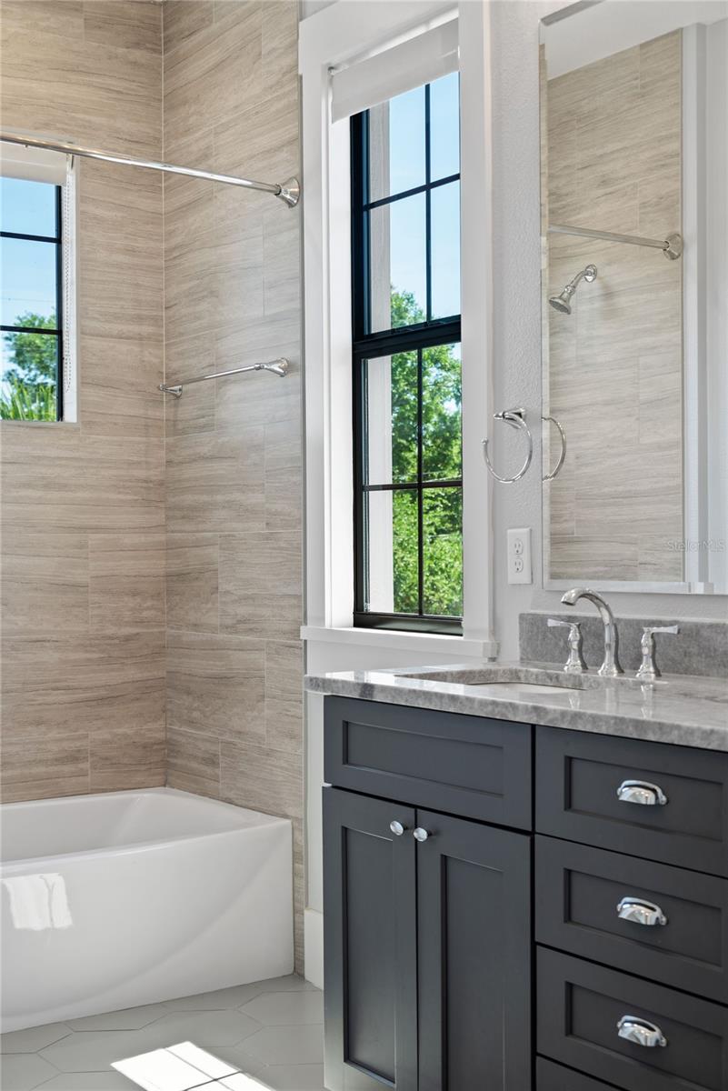 1810 NORTHUMBERLAND AVE, ORLANDO, FL, 32804