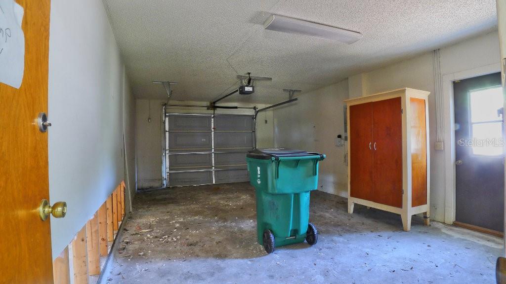 39696 MEADOWOOD LOOP, ZEPHYRHILLS, FL, 33542