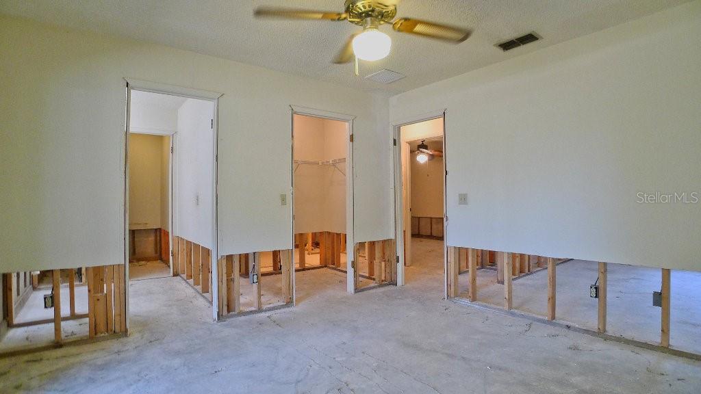 39696 MEADOWOOD LOOP, ZEPHYRHILLS, FL, 33542