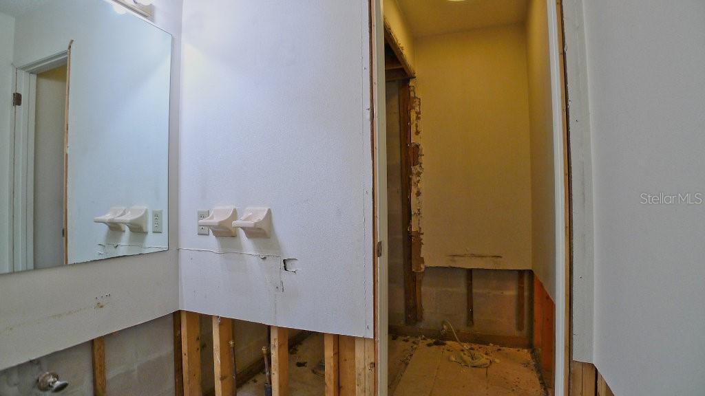 39696 MEADOWOOD LOOP, ZEPHYRHILLS, FL, 33542