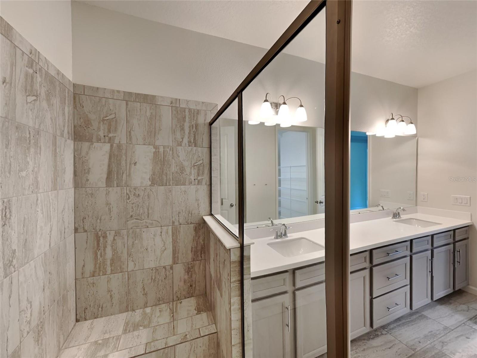 5228 BLOSSOM CV, BRADENTON, FL, 34211