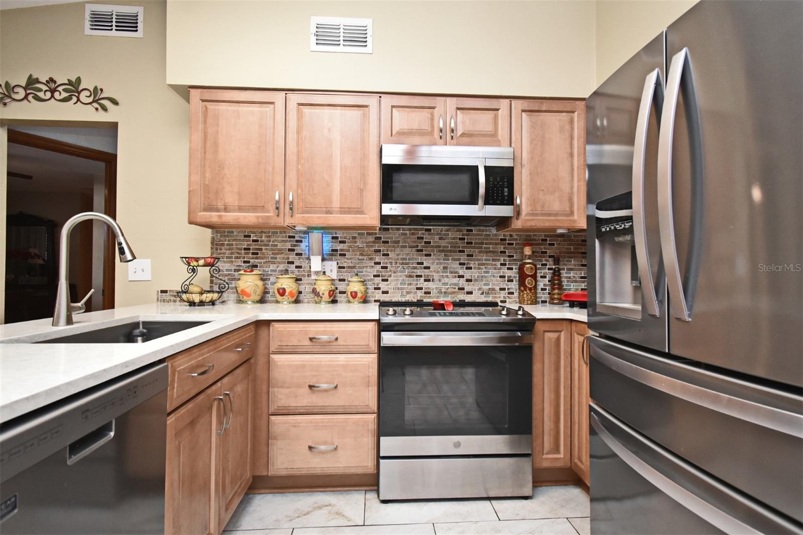 1405 PROVIDENCE BLVD, DELTONA, FL, 32725