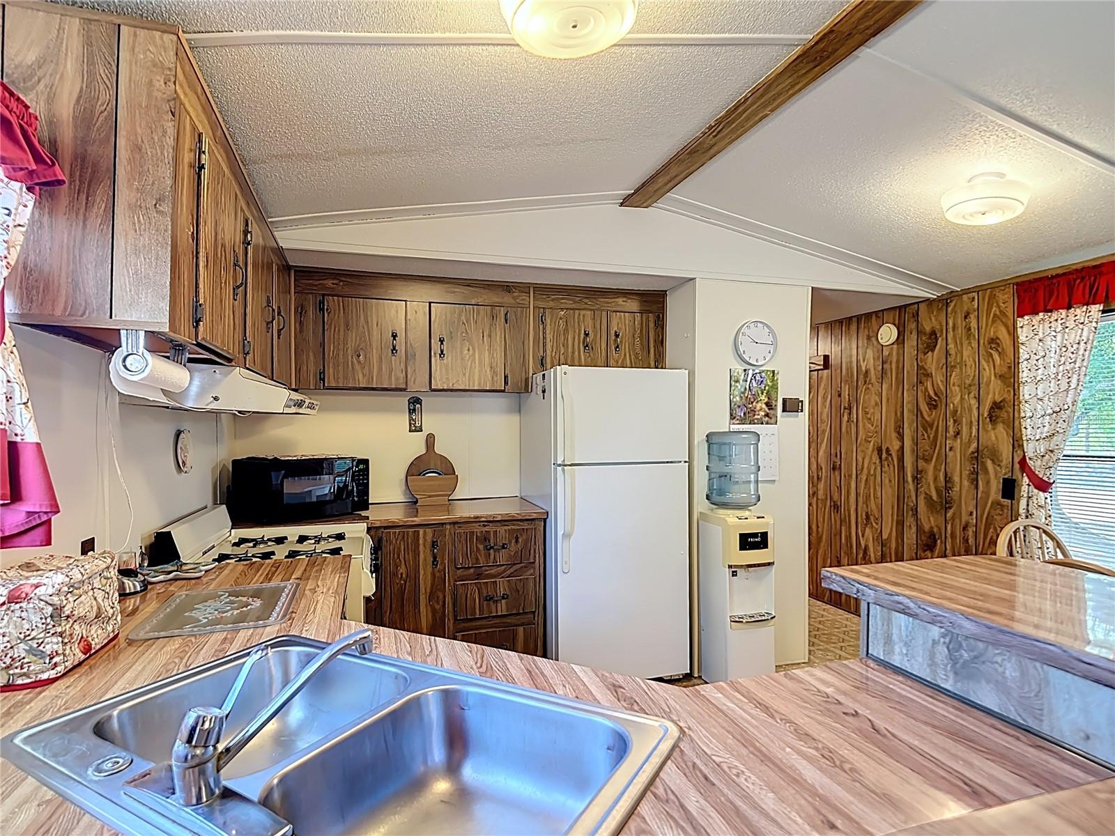 9080 JUPITER DR, ST CLOUD, FL, 34773