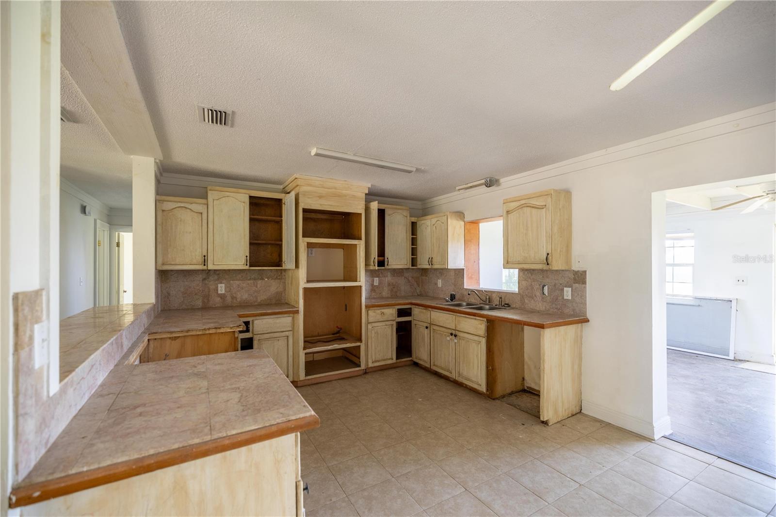 2390 NE 212 CT, WILLISTON, FL, 32696