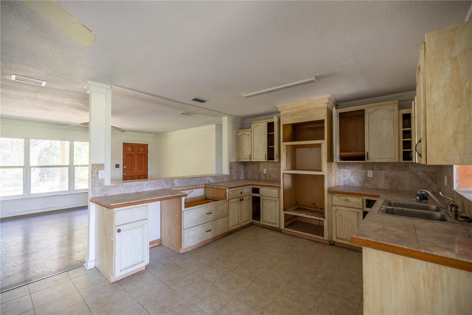 2390 NE 212 CT, WILLISTON, FL, 32696