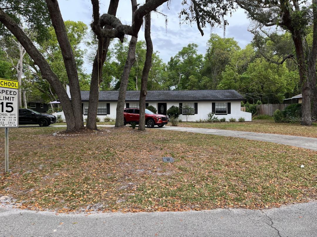 1209 ROANOKE AVE, DELAND, FL, 32720