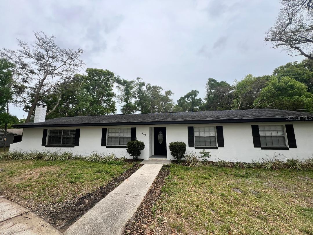 1209 ROANOKE AVE, DELAND, FL, 32720