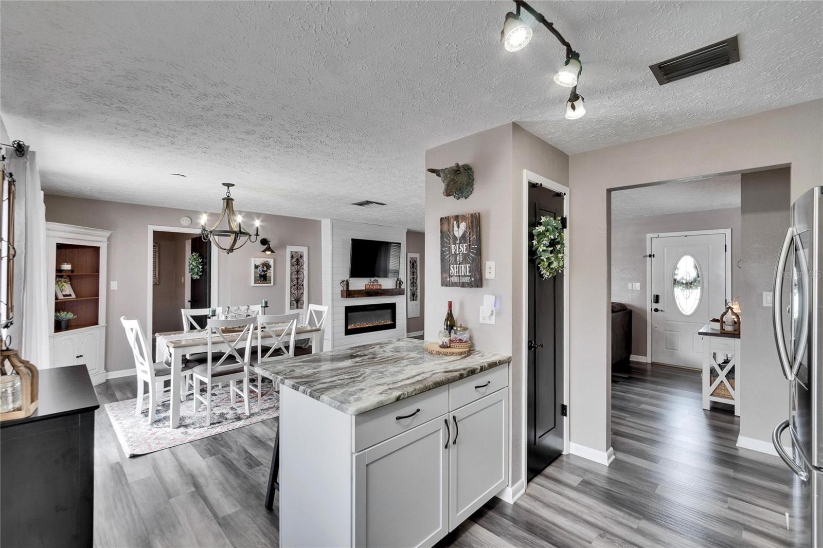 5112 ARMOR RD, PLANT CITY, FL, 33567