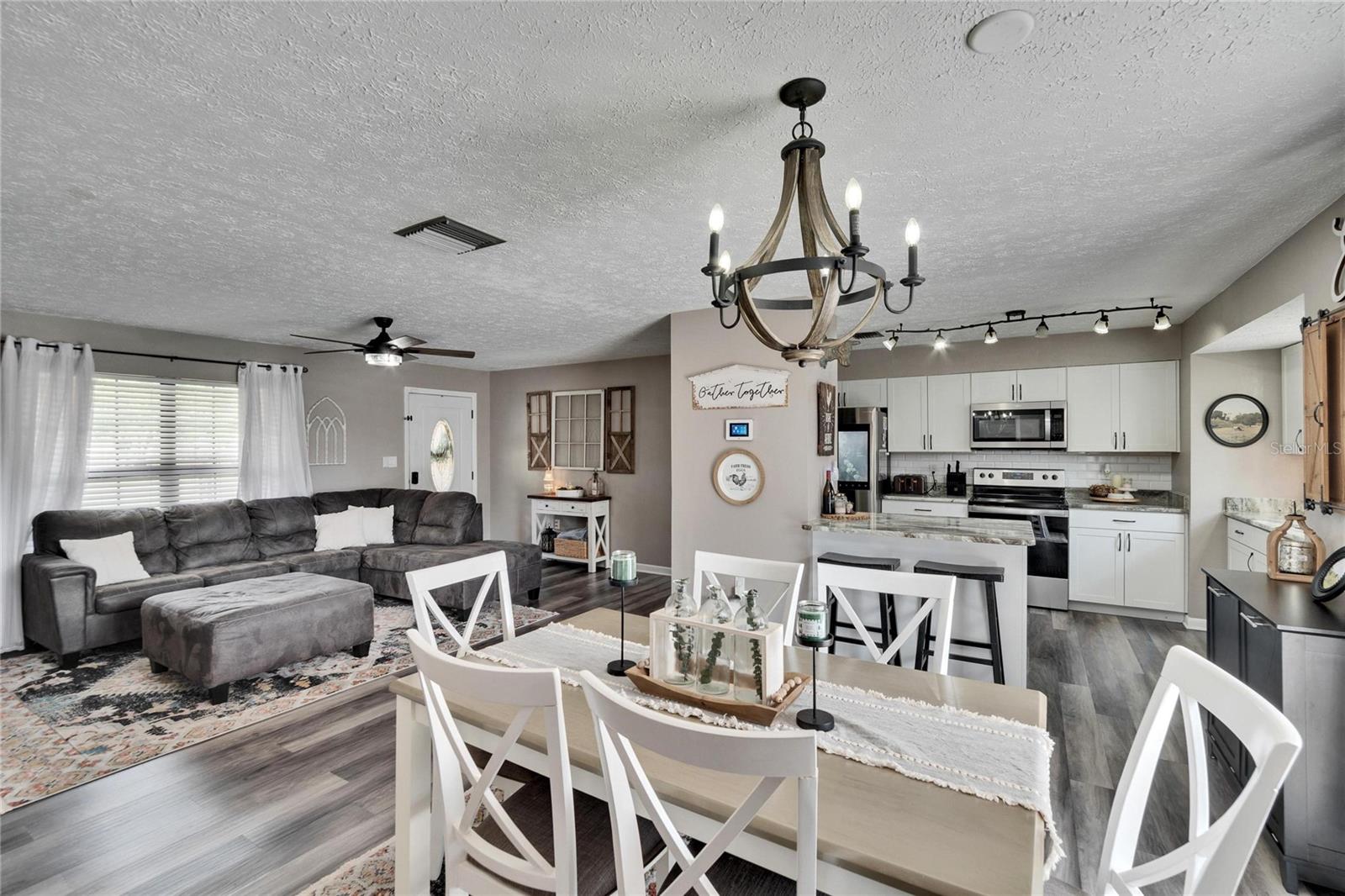 5112 ARMOR RD, PLANT CITY, FL, 33567