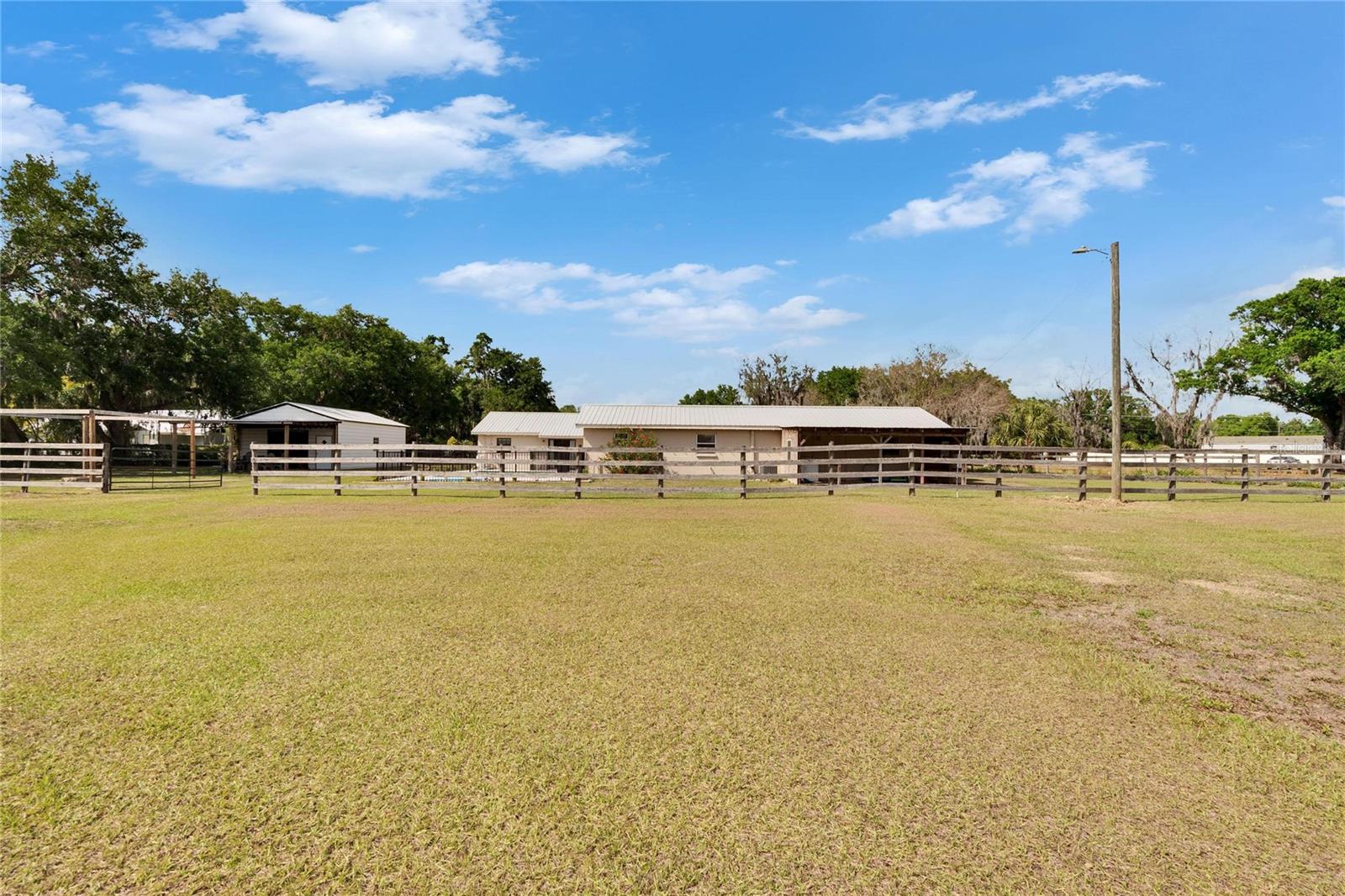 5112 ARMOR RD, PLANT CITY, FL, 33567