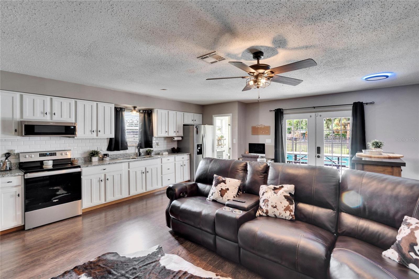 5112 ARMOR RD, PLANT CITY, FL, 33567