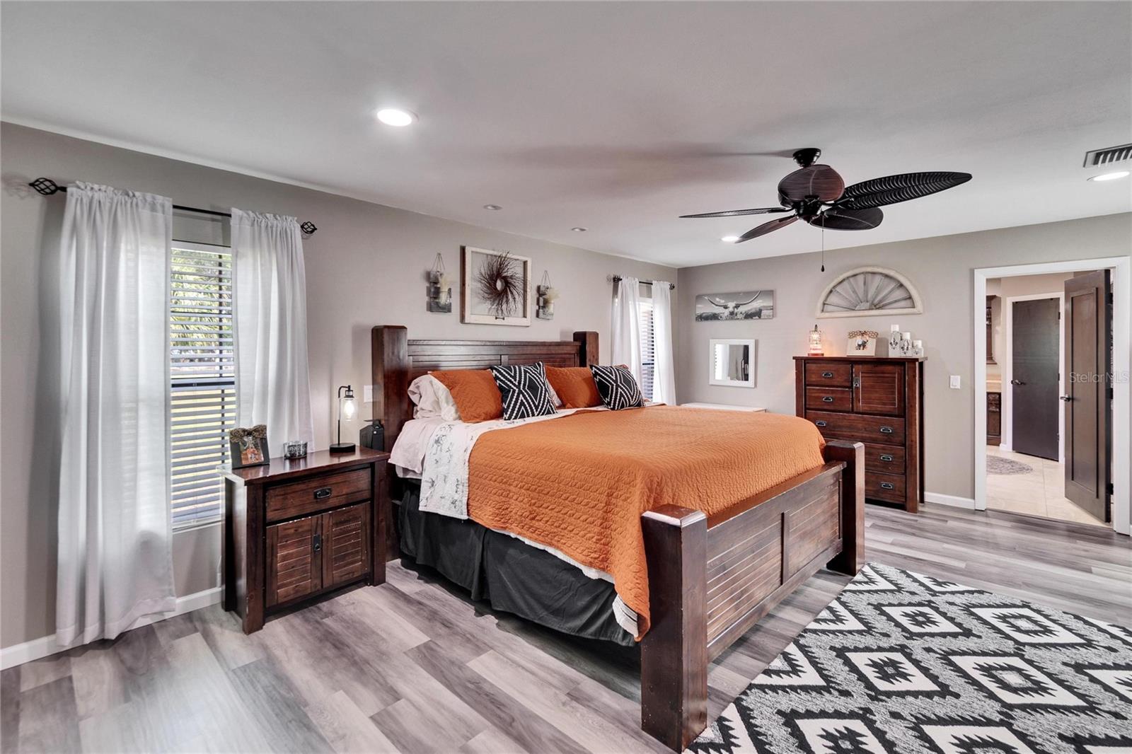 5112 ARMOR RD, PLANT CITY, FL, 33567