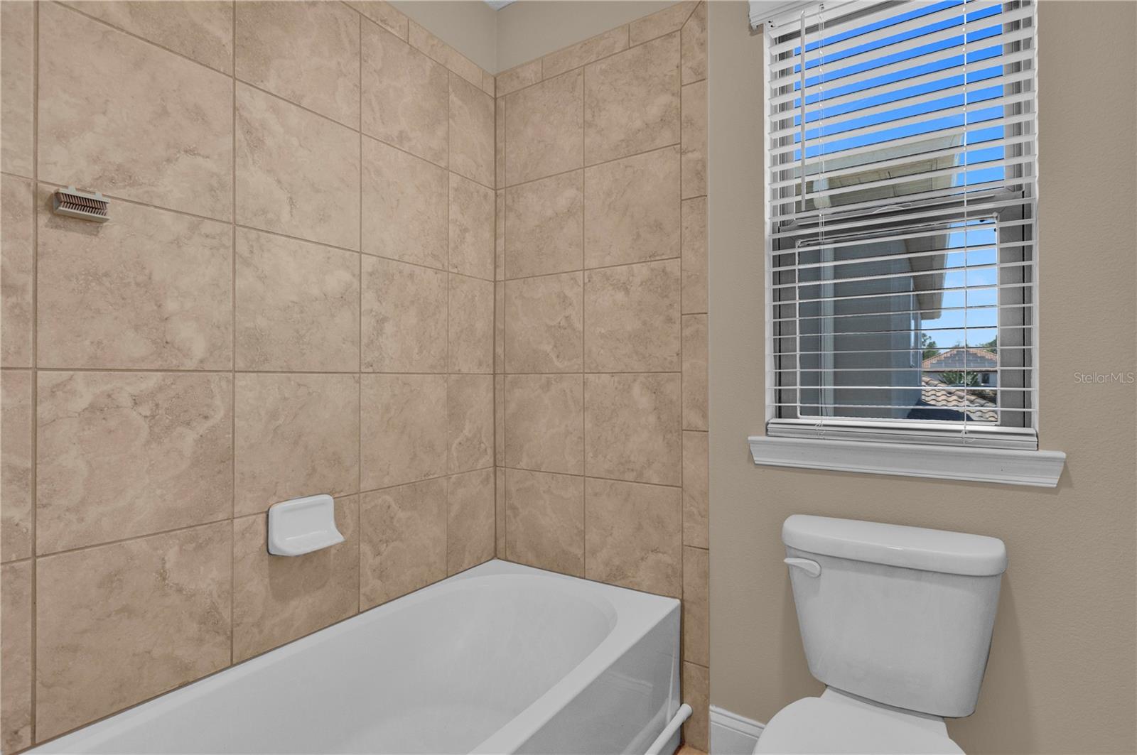 8348 VIVARO ISLE WAY, WINDERMERE, FL, 34786
