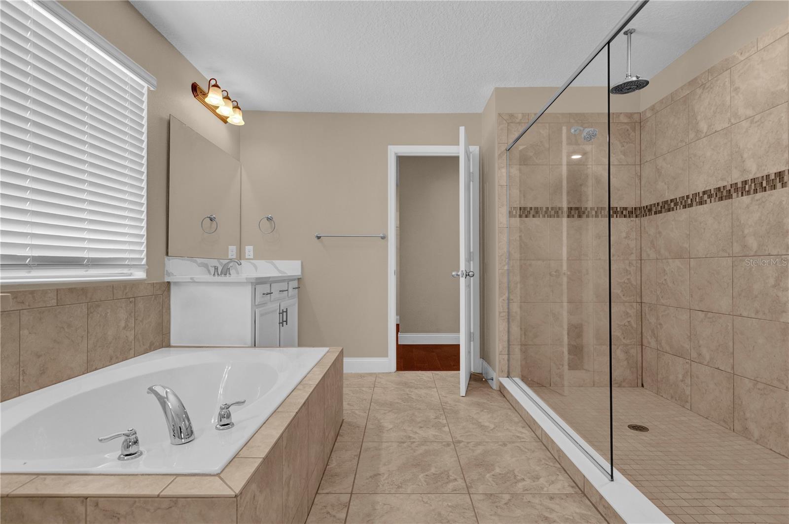 8348 VIVARO ISLE WAY, WINDERMERE, FL, 34786