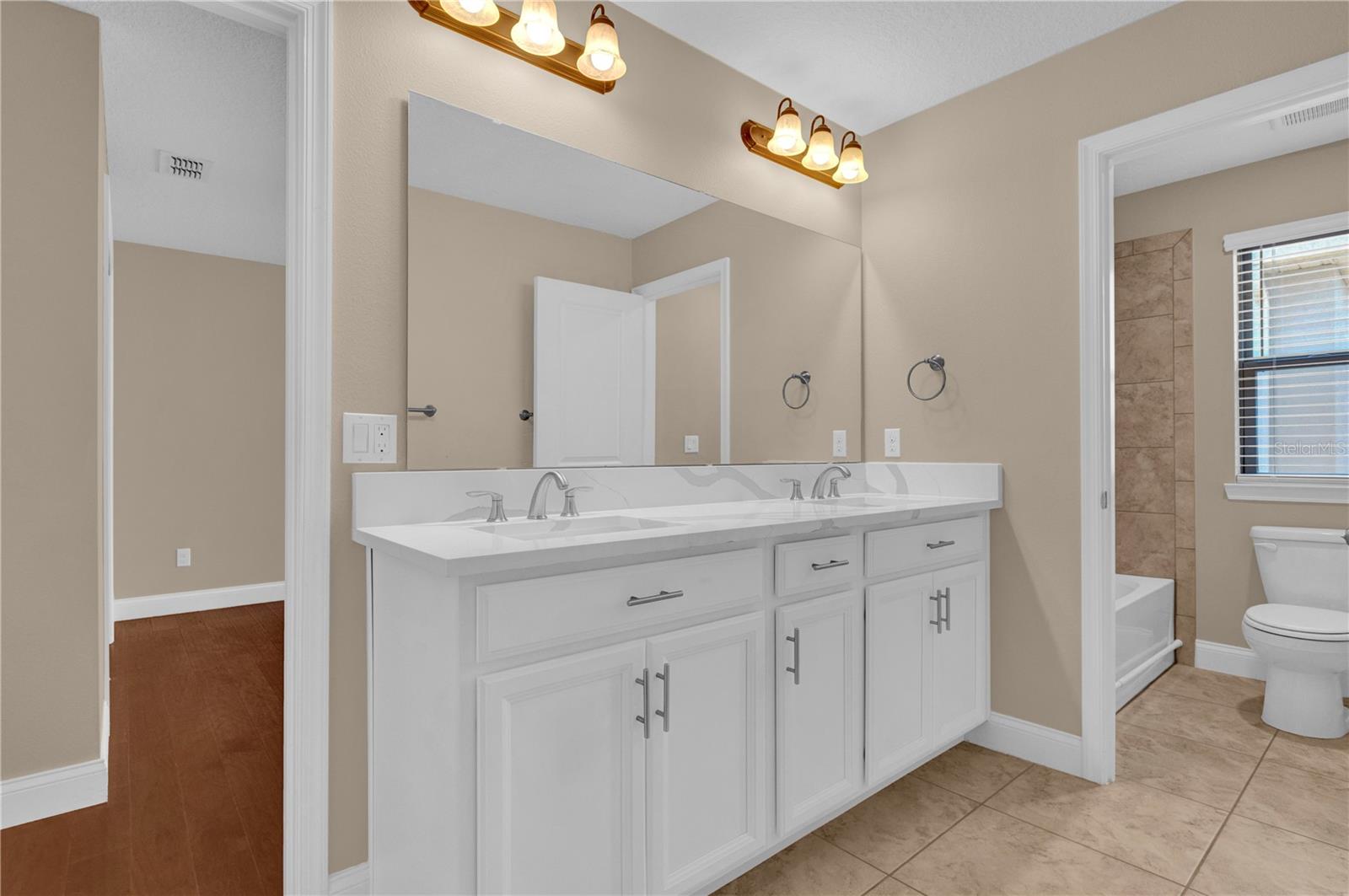 8348 VIVARO ISLE WAY, WINDERMERE, FL, 34786