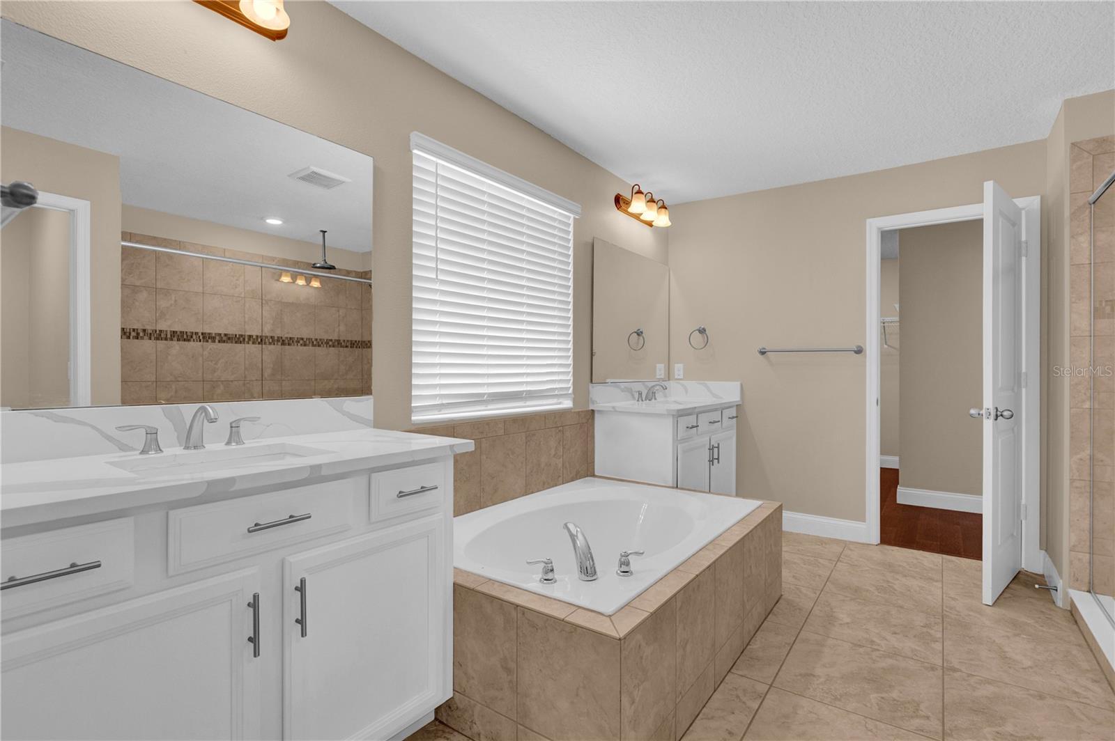 8348 VIVARO ISLE WAY, WINDERMERE, FL, 34786
