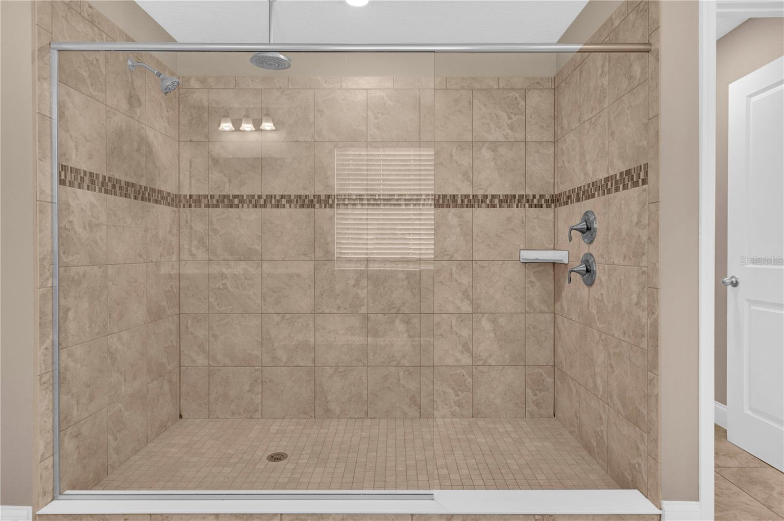 8348 VIVARO ISLE WAY, WINDERMERE, FL, 34786