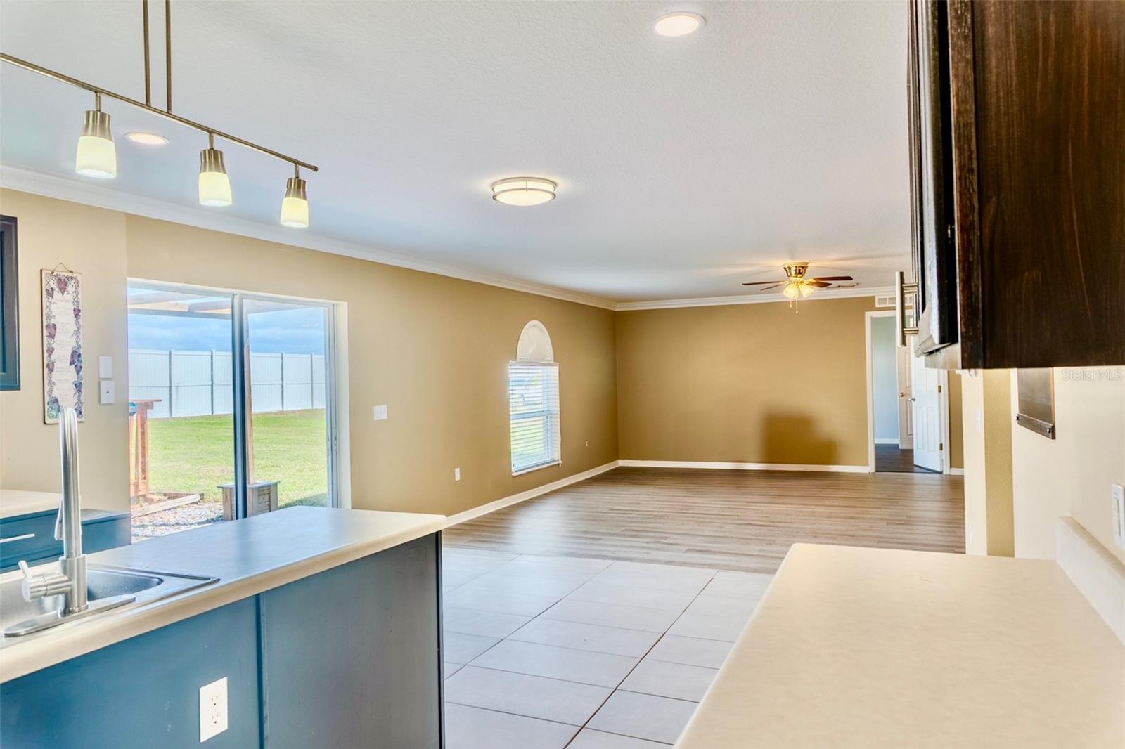 393 FISH HAWK DR, WINTER HAVEN, FL, 33884