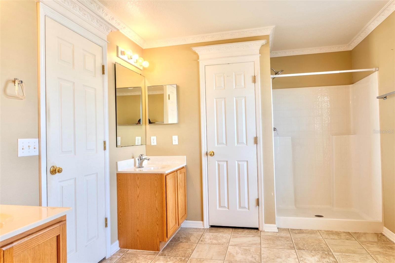 393 FISH HAWK DR, WINTER HAVEN, FL, 33884