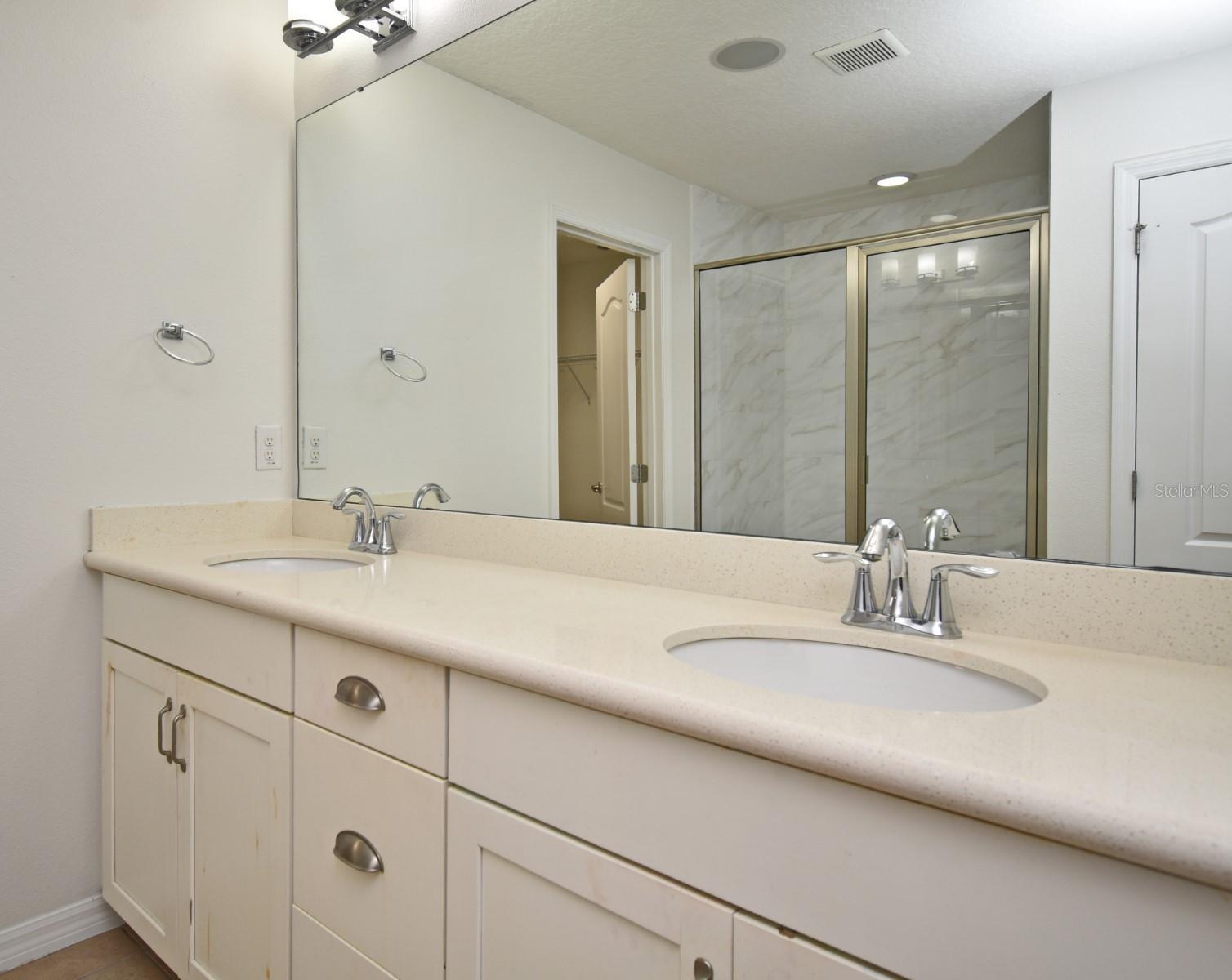 588 MERRY BROOK CIR, SANFORD, FL, 32771