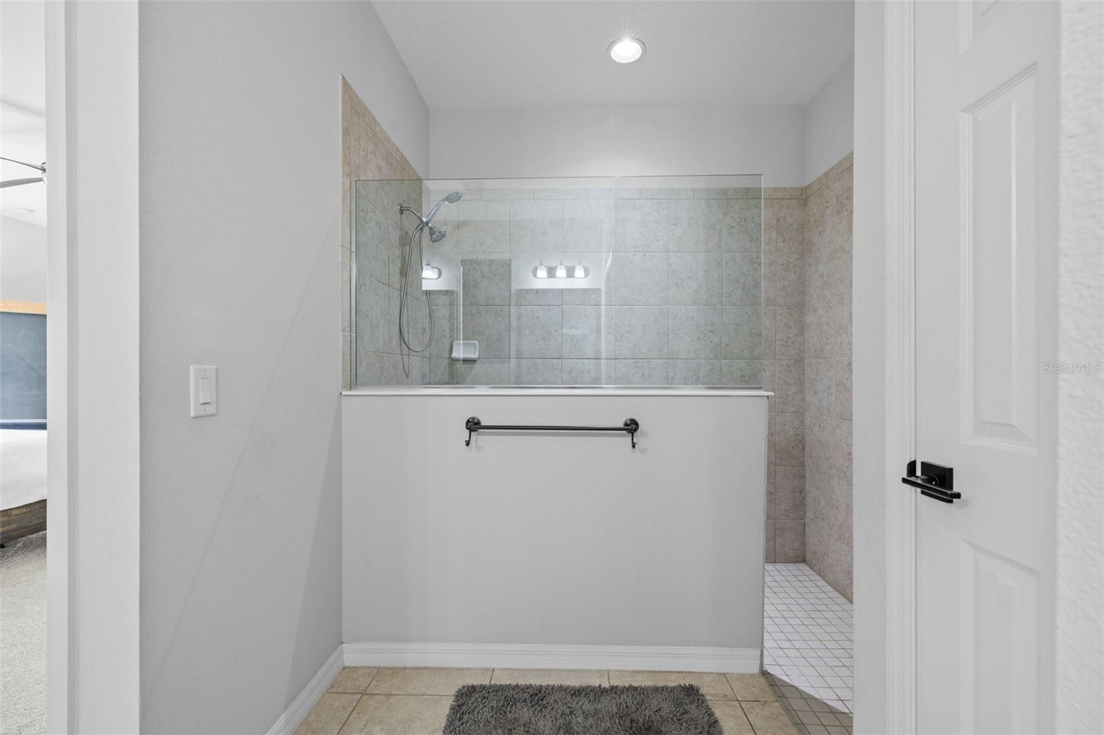 5136 SUNCATCHER DR, WESLEY CHAPEL, FL, 33545