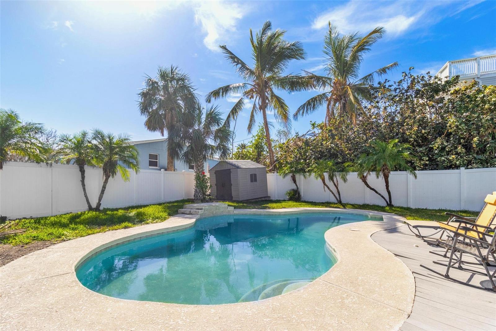 15823 REDINGTON DR, REDINGTON BEACH, FL, 33708