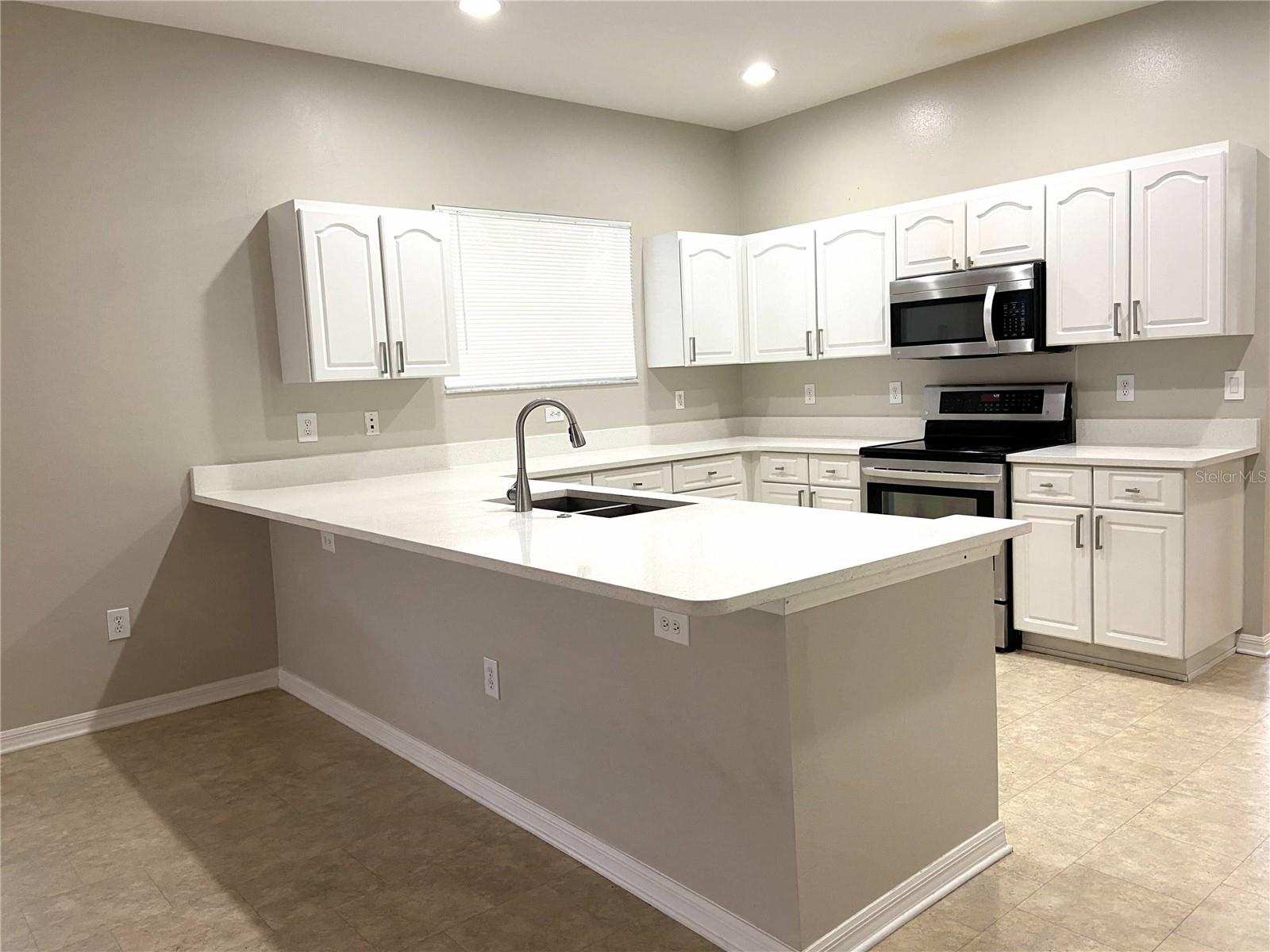 13227 CHERRY BARK CIR, RIVERVIEW, FL, 33579