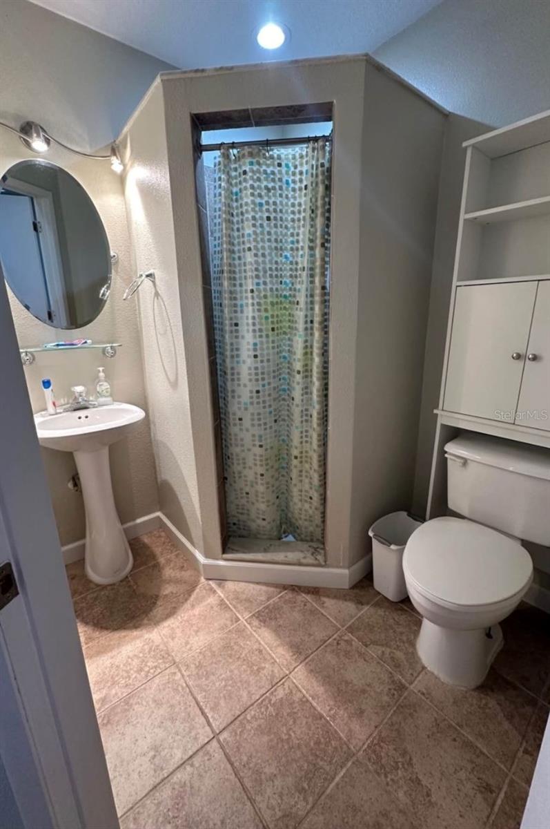 190 E CEDARWOOD CIR, KISSIMMEE, FL, 34743