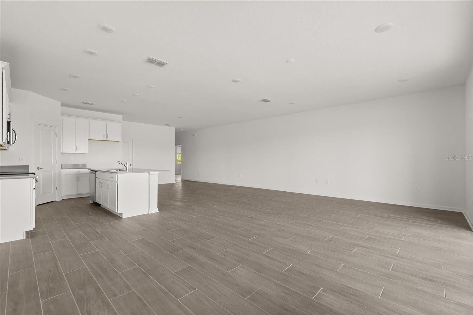 2581 RUNNERS CIR, CLERMONT, FL, 34714