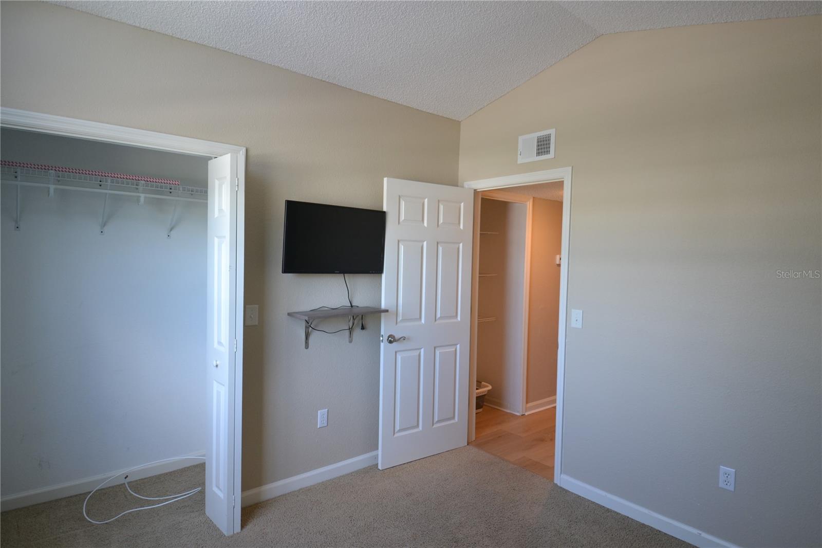 FOUNTAINS AT COUNTRYSIDE CONDO, CLEARWATER, FL, 33761