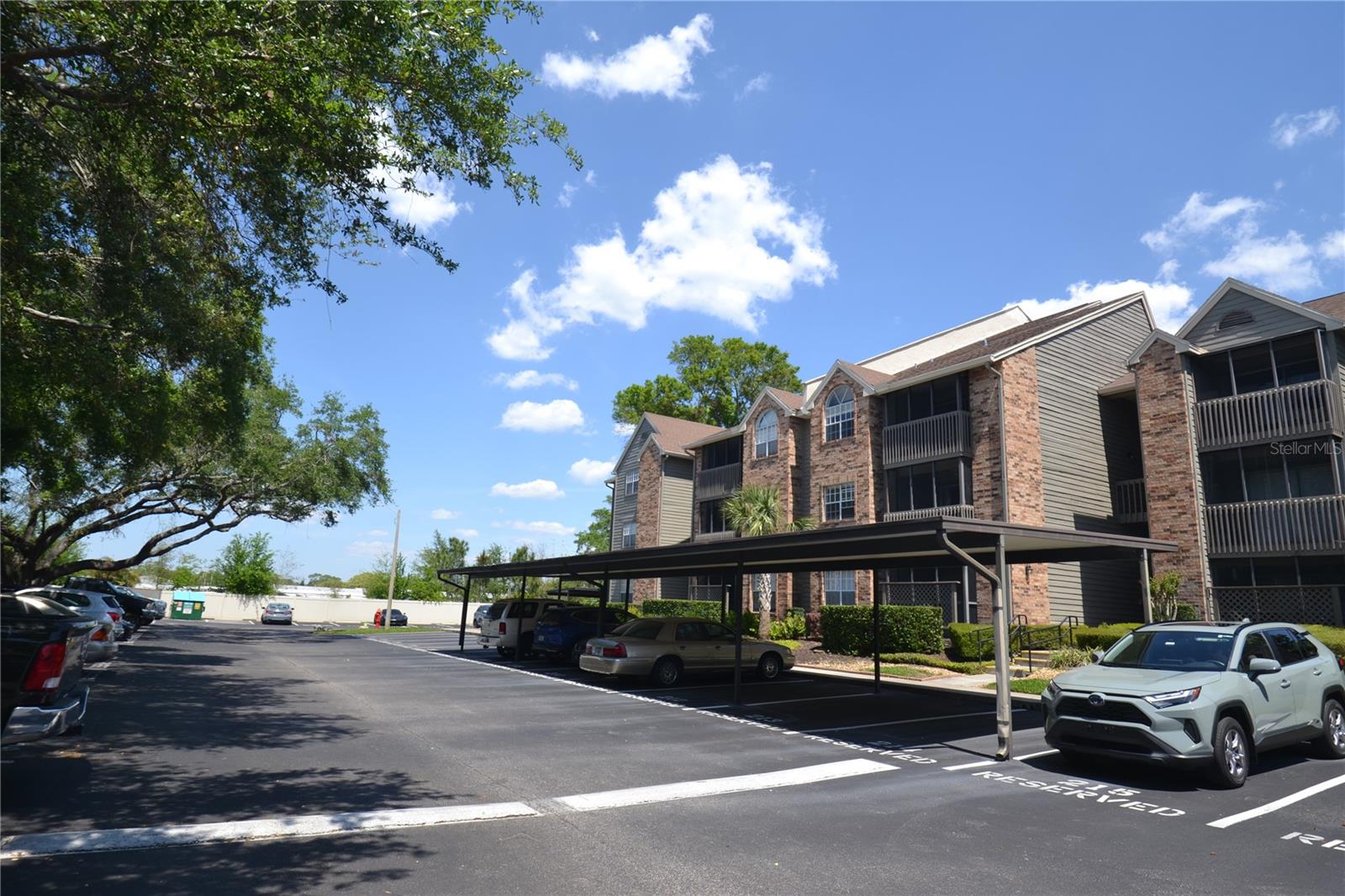 FOUNTAINS AT COUNTRYSIDE CONDO, CLEARWATER, FL, 33761