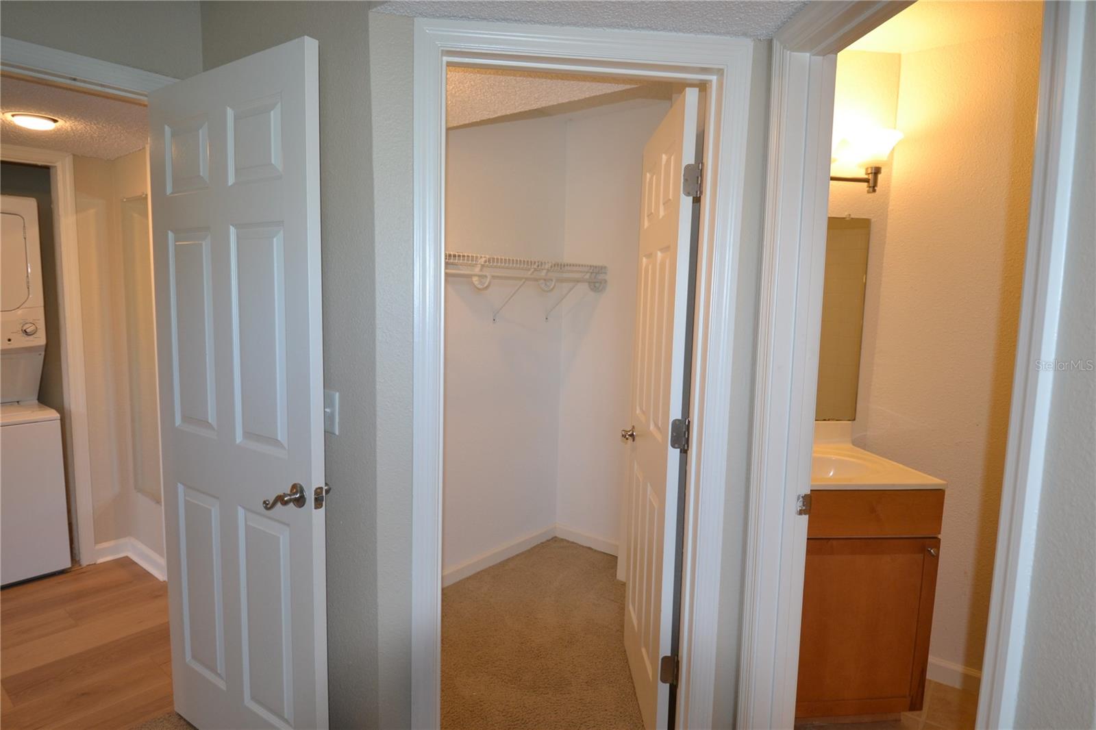 FOUNTAINS AT COUNTRYSIDE CONDO, CLEARWATER, FL, 33761