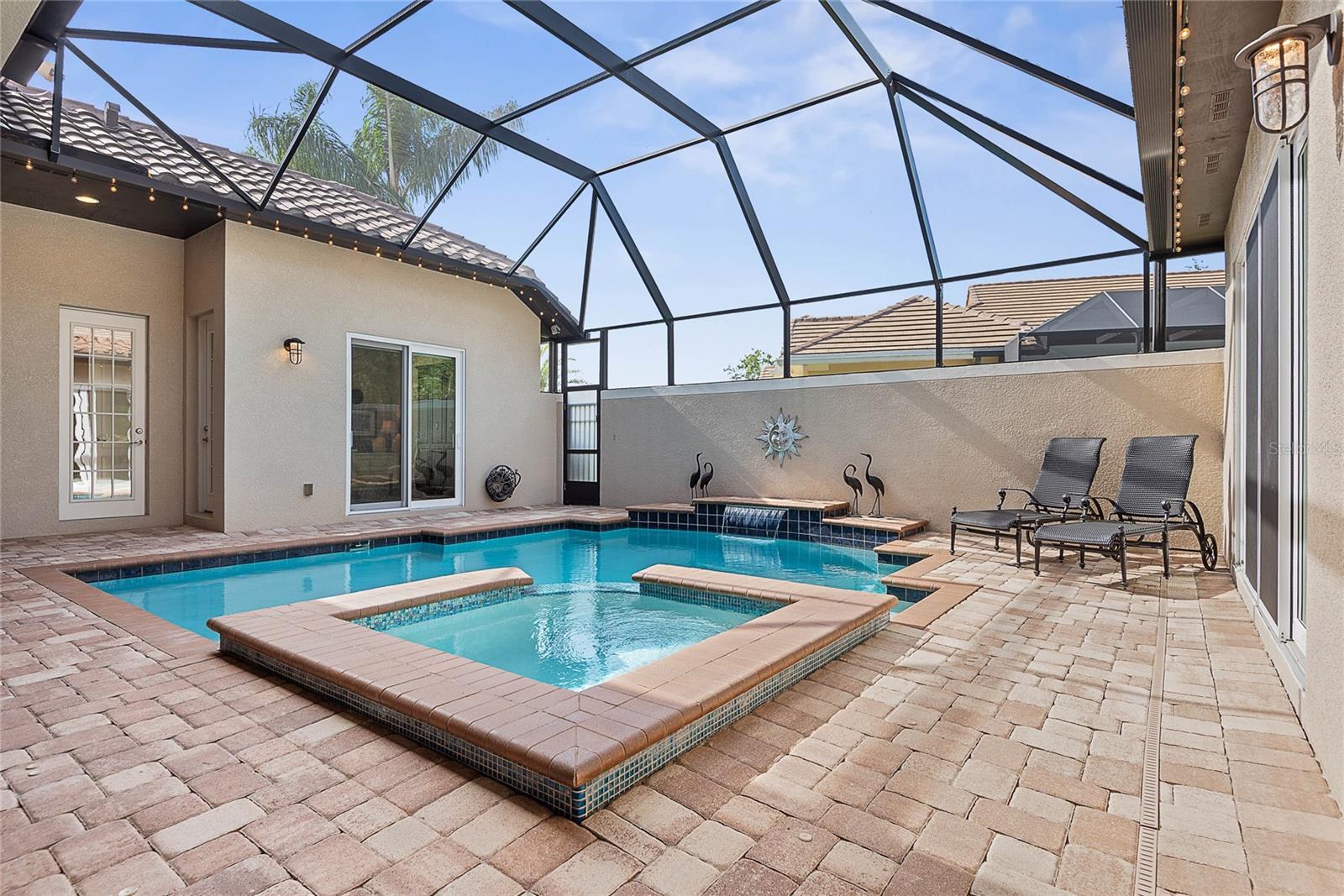 56 NEW WATER OAK DR, PALM COAST, FL, 32137