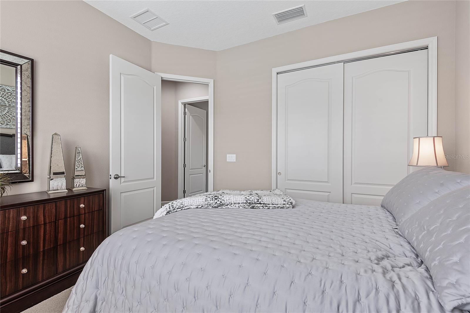 56 NEW WATER OAK DR, PALM COAST, FL, 32137