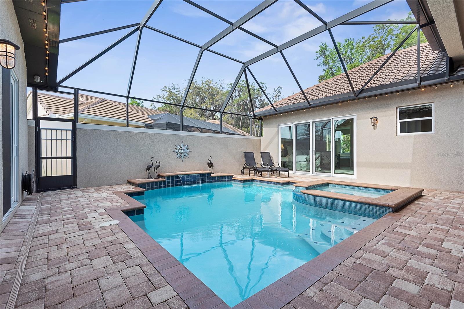 56 NEW WATER OAK DR, PALM COAST, FL, 32137