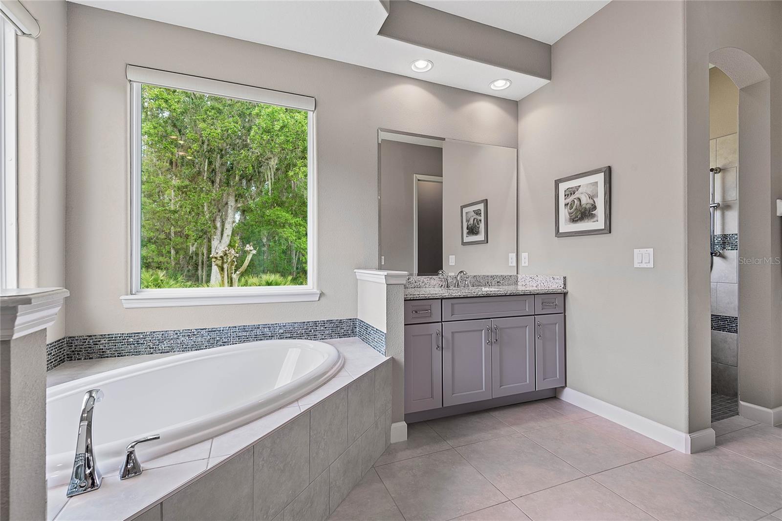 56 NEW WATER OAK DR, PALM COAST, FL, 32137