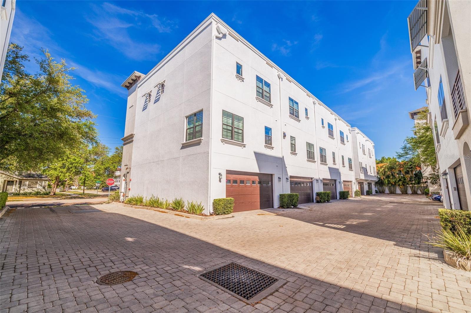 216 S AUDUBON AVE, TAMPA, FL, 33609