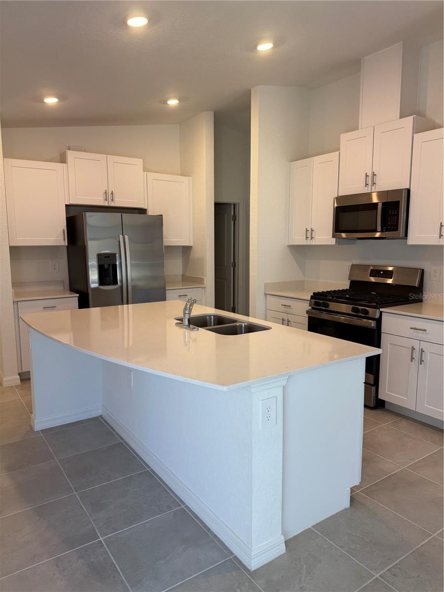 9196 TEQUILA SUNRISE DR, SARASOTA, FL, 34241